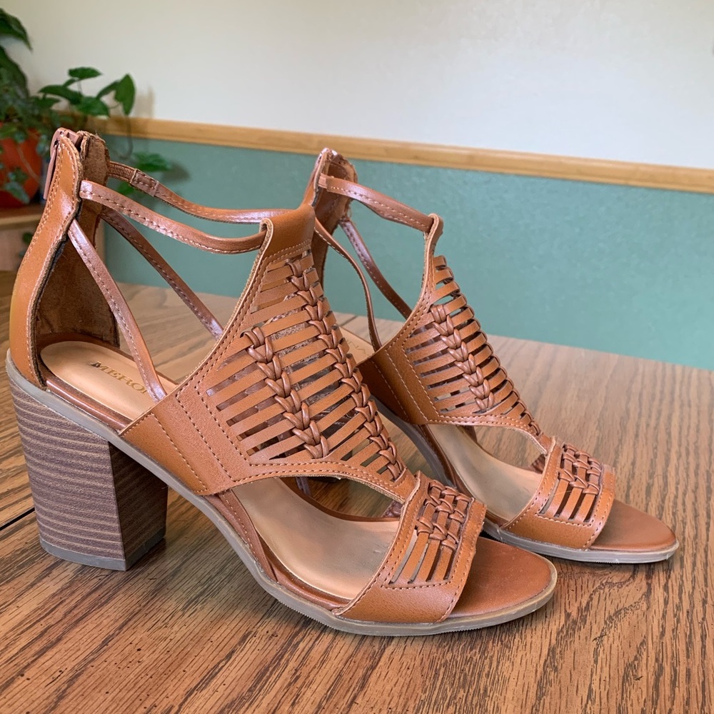 Woman’s sandals heels boho